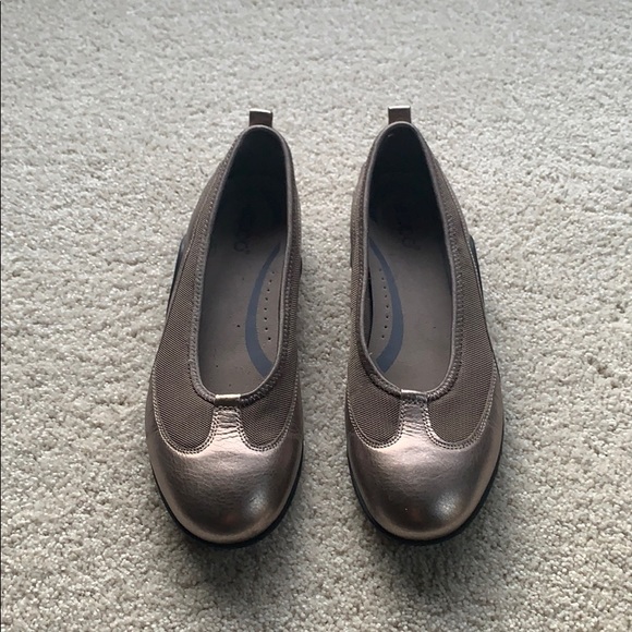 ecco women's bluma slip on ballerina flat